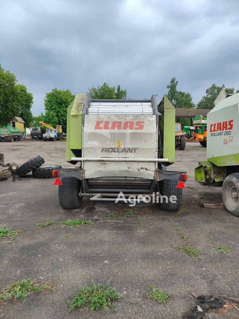 2012 Claas Rollant 340 Hay - Tedder for sale — view 3