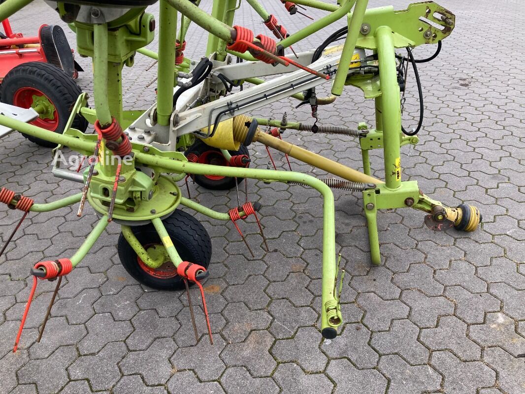 Claas Volto 870 Hay - Tedder for sale — view 2