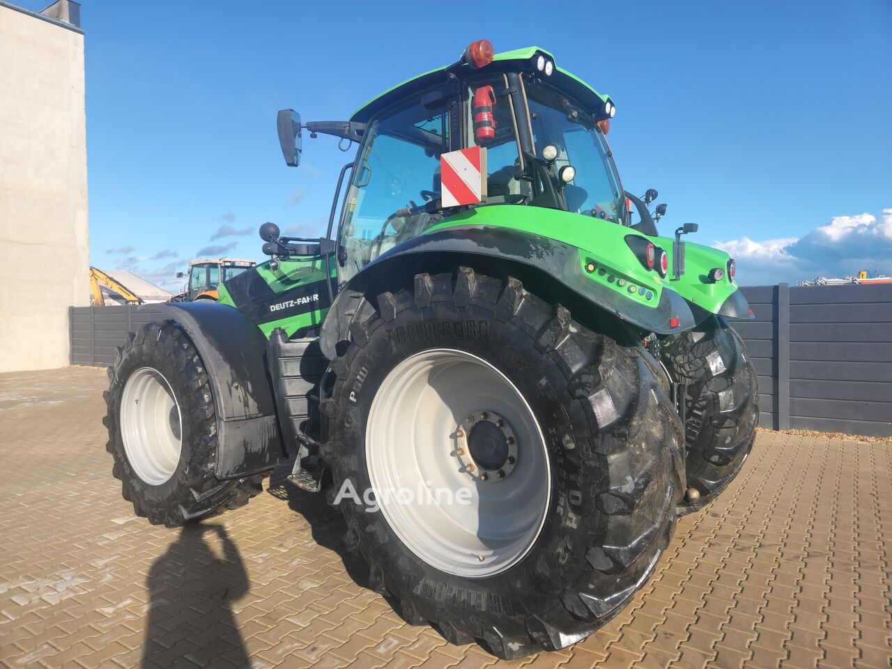 2020 Deutz Fahr 7250 TTV Warri Tractor - Wheel for sale — view 3