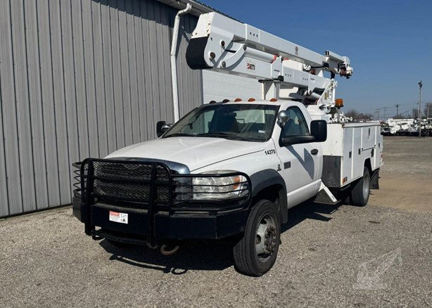 2020 ETI ETOMH40IH Bucket Truck for sale — view 2