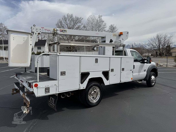 2011 ETI ETT29SNT Bucket Truck for sale — view 2