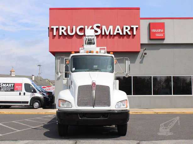 Elliott ECI-3-50 Bucket Truck for sale — view 3