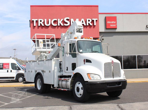 Elliott ECI-3-50 Bucket Truck for sale — view 4
