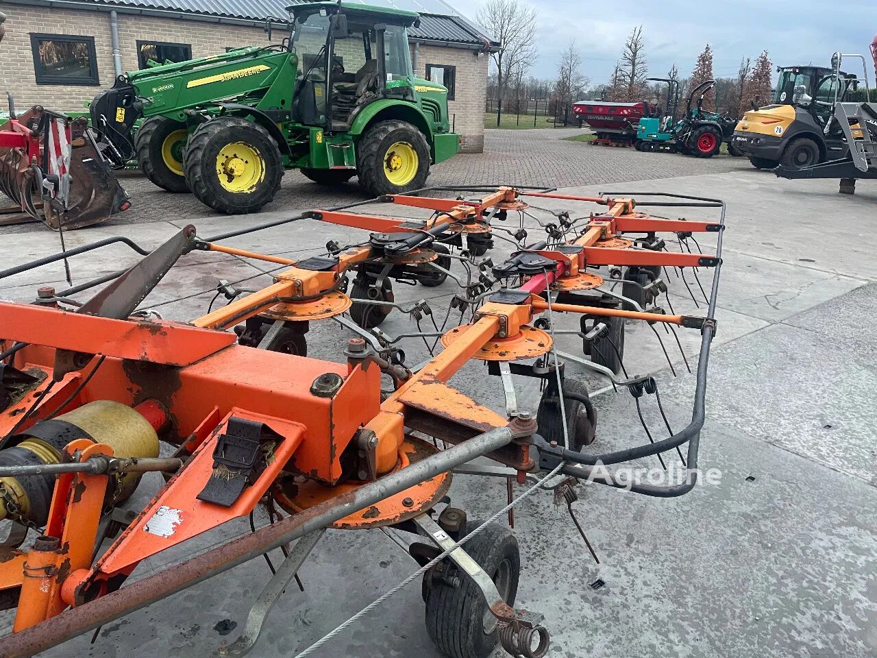 Fella TH11300 Hydro Hay - Tedder for sale — view 4