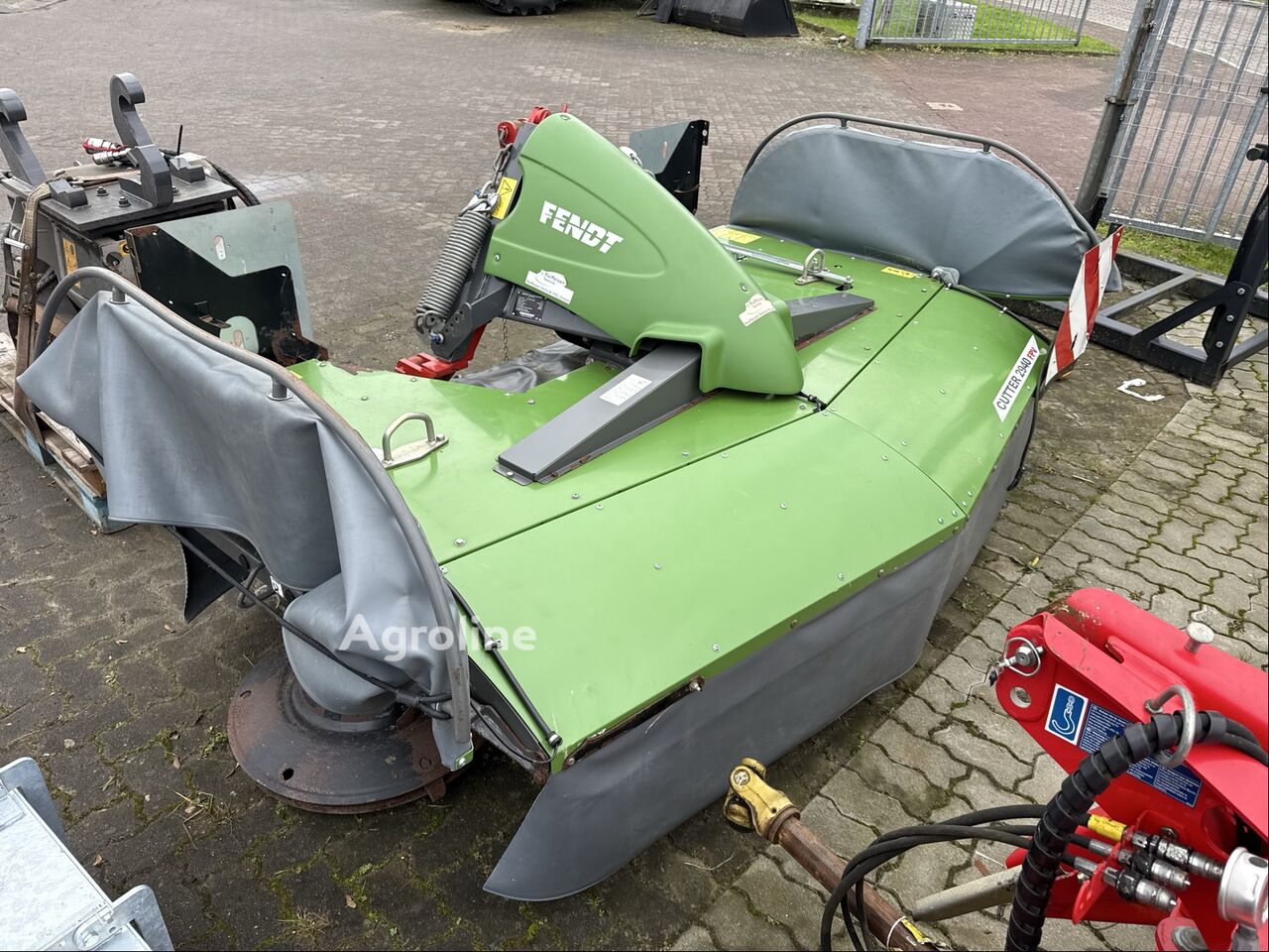 2018 Fendt FRONTMÄHWERK C Hay - Mower for sale — view 4