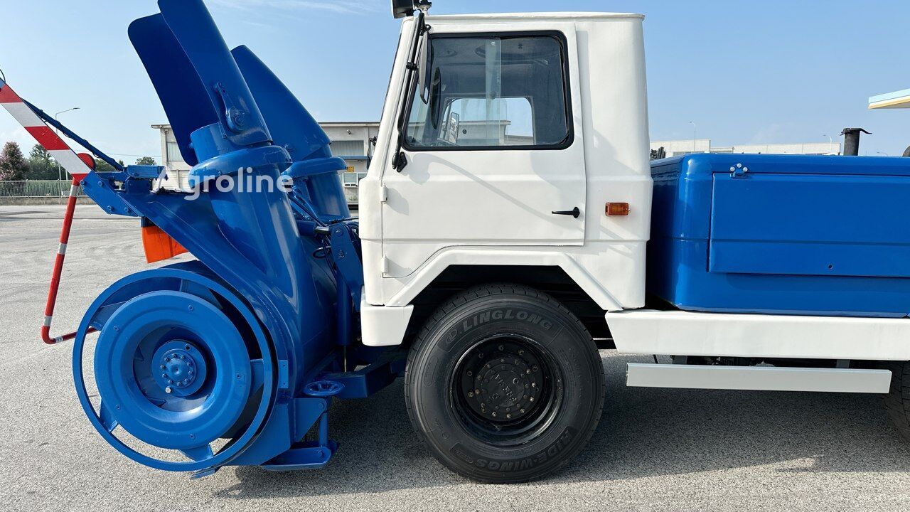 1998 Fresia F60 4X4 Tractor - Wheel for sale — view 4