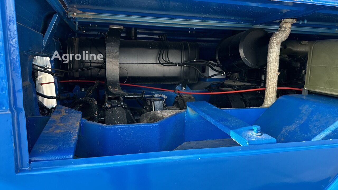 1998 Fresia F60 4X4 Tractor - Wheel for sale — view 5