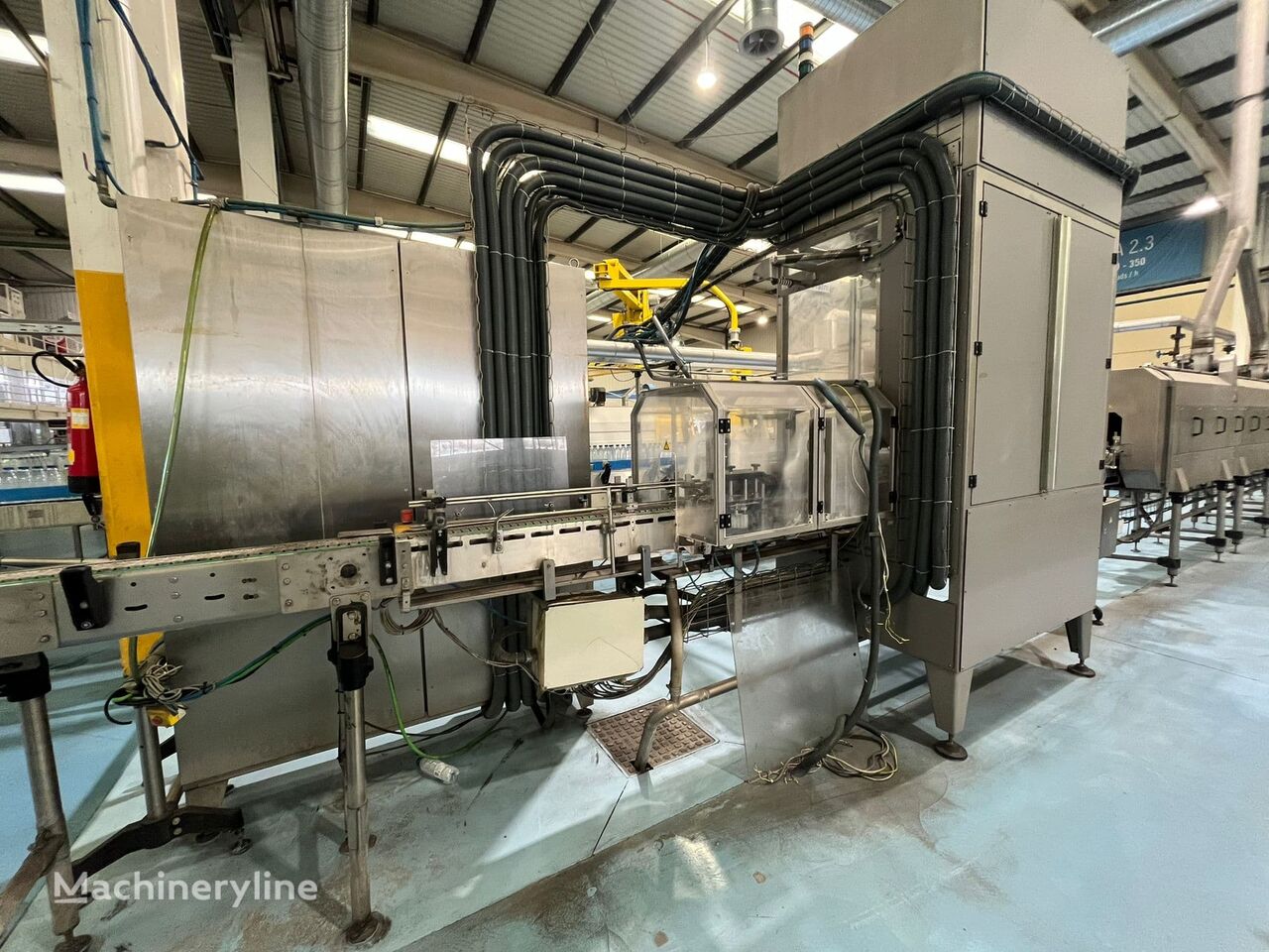 2009 Fuji 4300 DE-ST9 Labeling Machine for sale — view 3