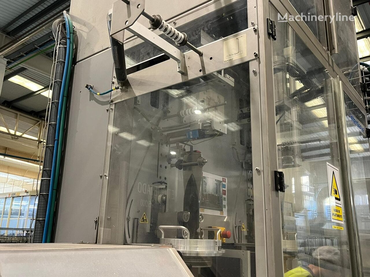 2009 Fuji 4300 DE-ST9 Labeling Machine for sale — view 4