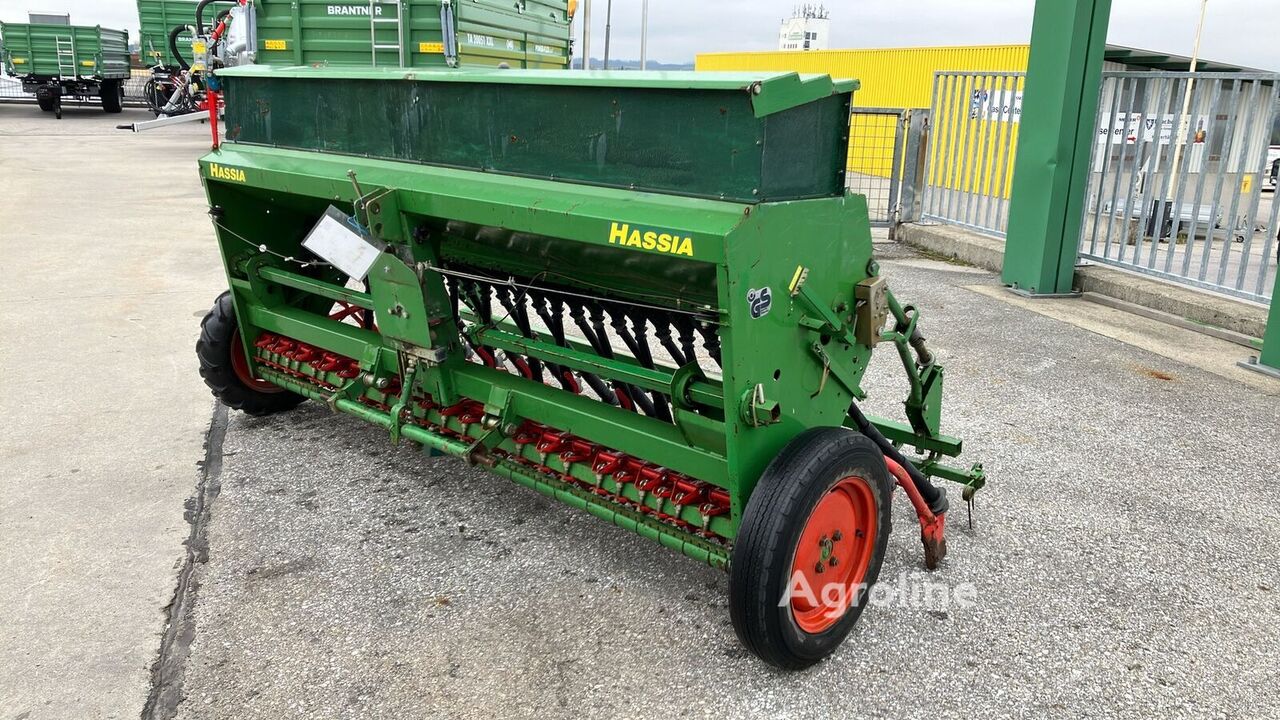 2000 Hassia DKL 3.00 25 Planting - Seed Drill for sale