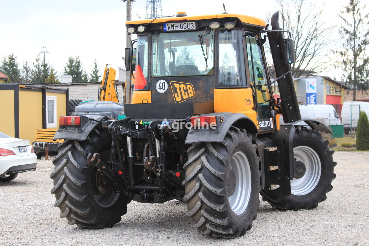 2008 JCB FASTRAC 3200 Tractor - Wheel for sale — view 4