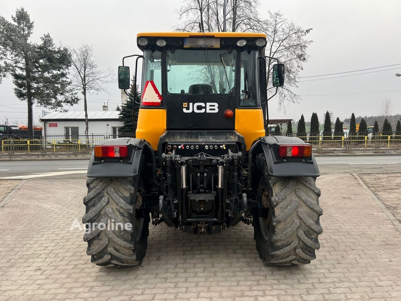 2010 JCB Fastrac 3230 X Tractor - Wheel for sale — view 4