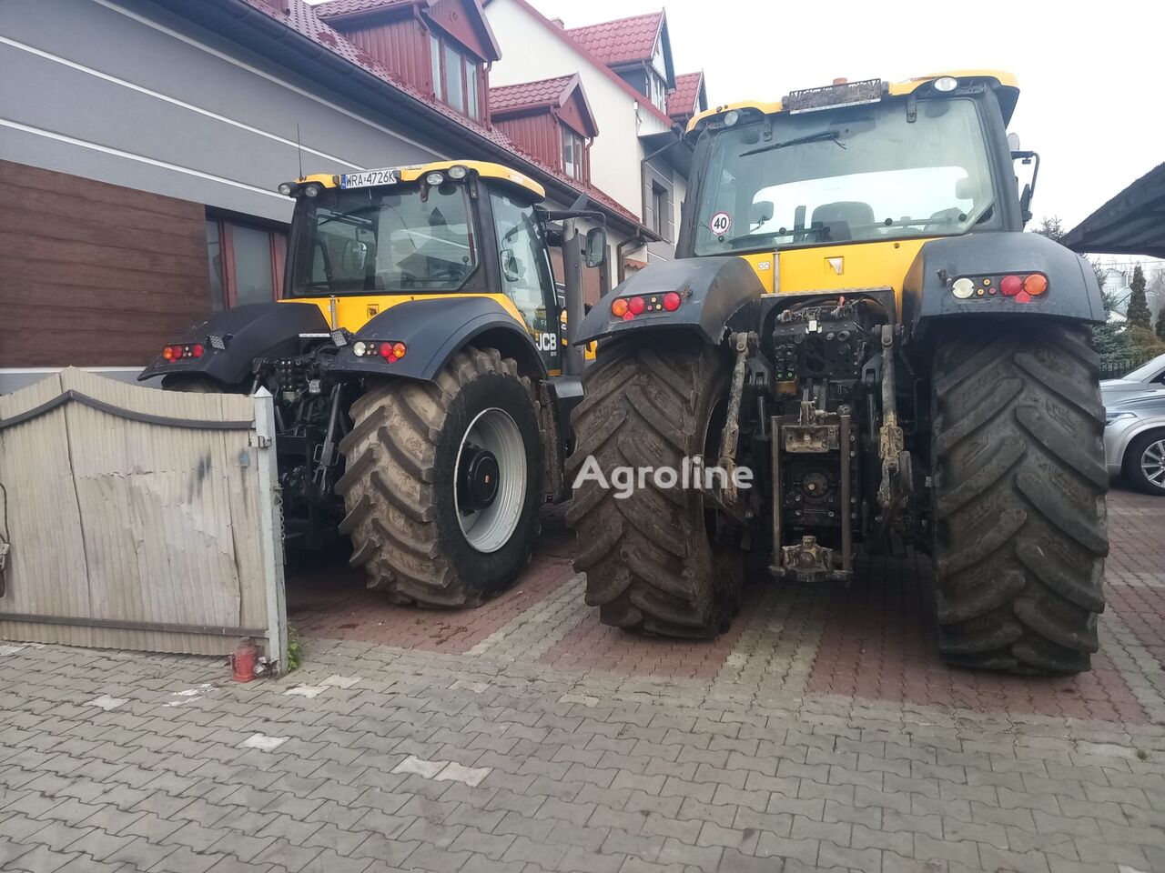 2014 JCB Fastrac 8310 7 Tractor - Wheel for sale — view 2