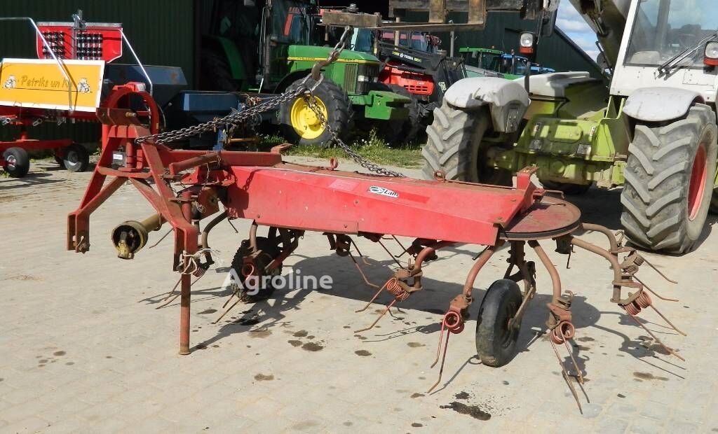 JF CR320 Hay - Rake for sale