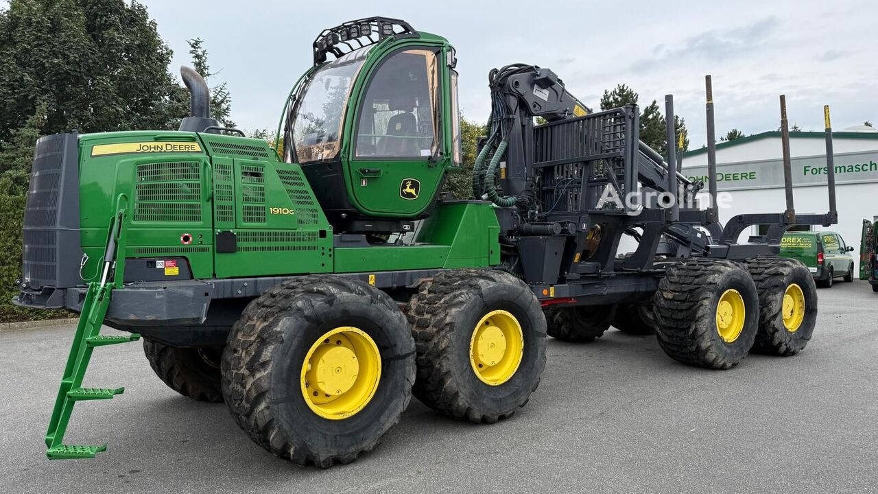 John Deere 1910G Forestry Forwarder for sale — view 4