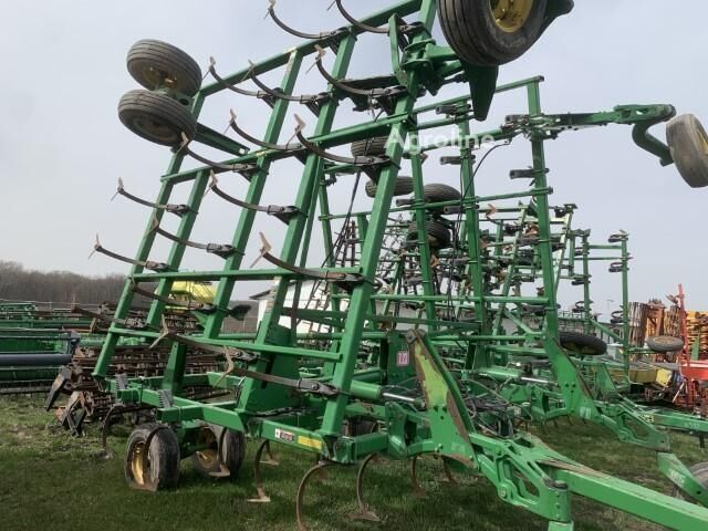 John Deere 2210 Tillage - Cultivator for sale