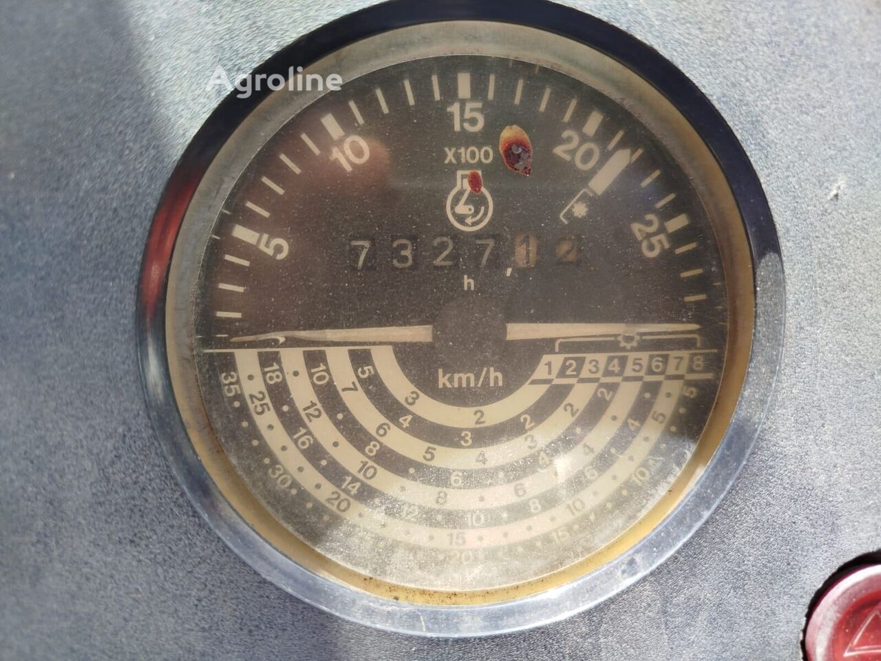 1985 John Deere 3640 Tractor - Wheel for sale — view 3