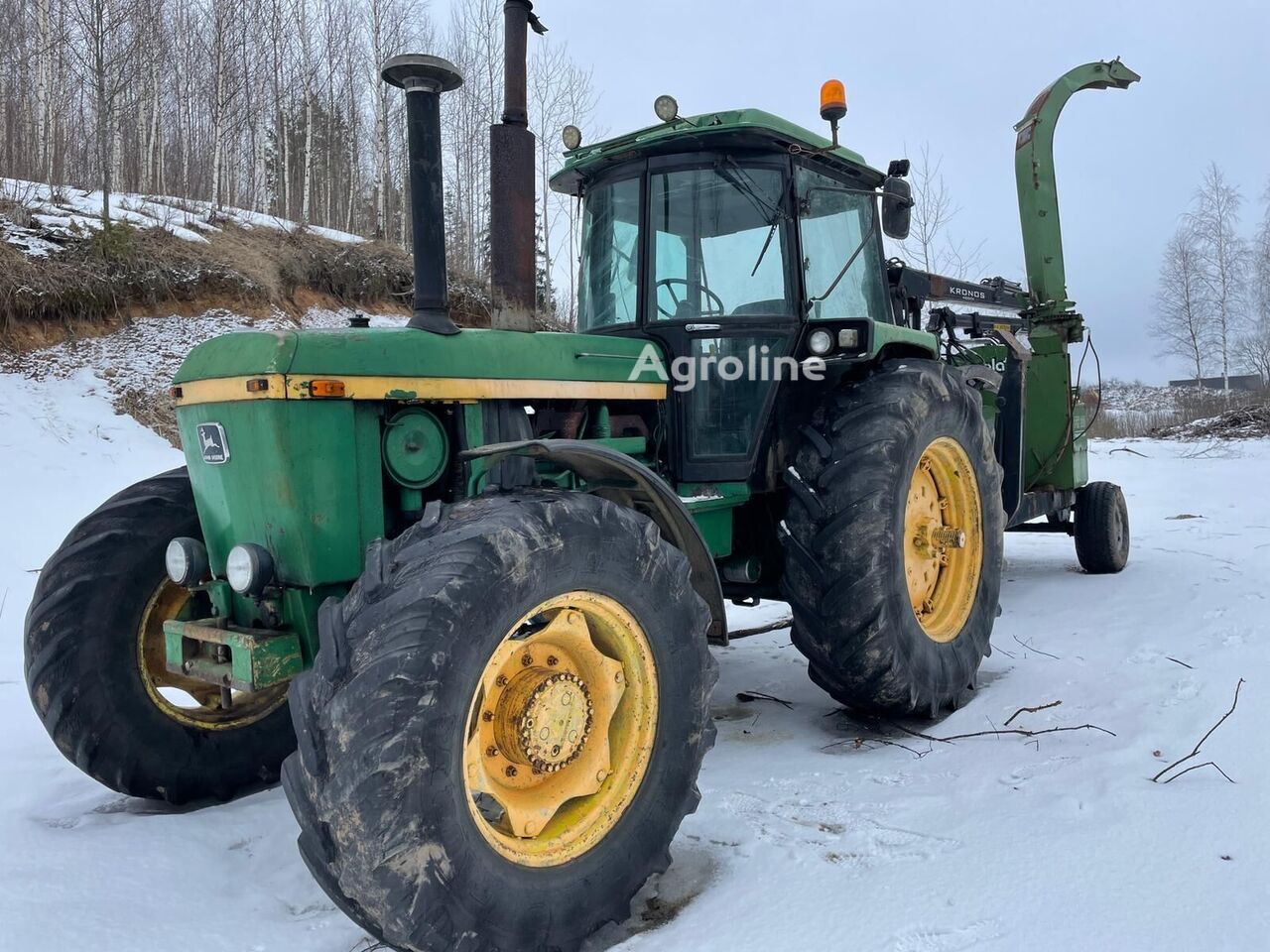 1987 John Deere 4240S Tractor - Wheel for sale — view 3