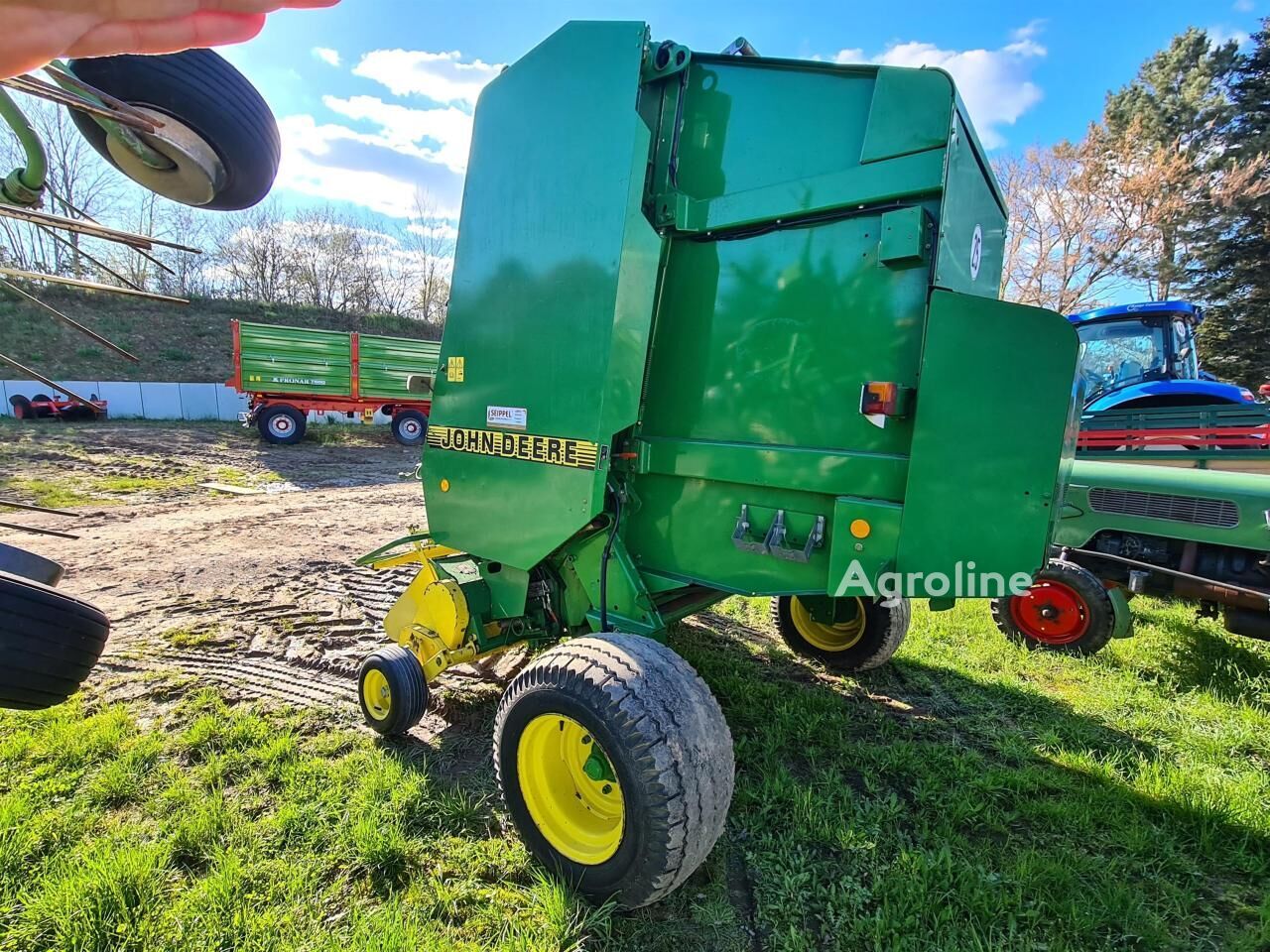 2001 John Deere 590 Hay - Tedder for sale — view 5