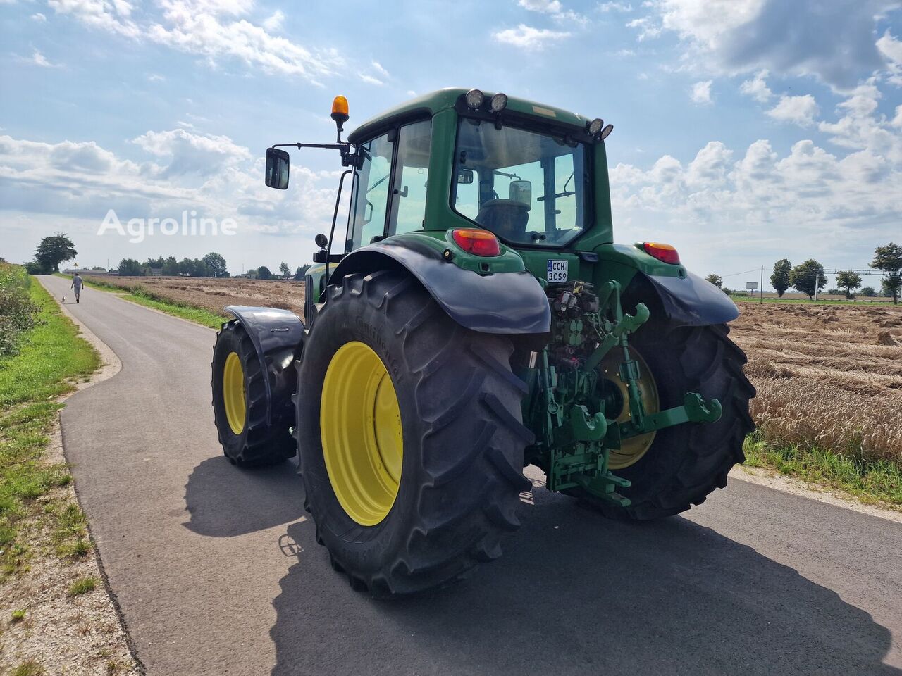 2004 John Deere 6920 Tractor - Wheel for sale — view 4