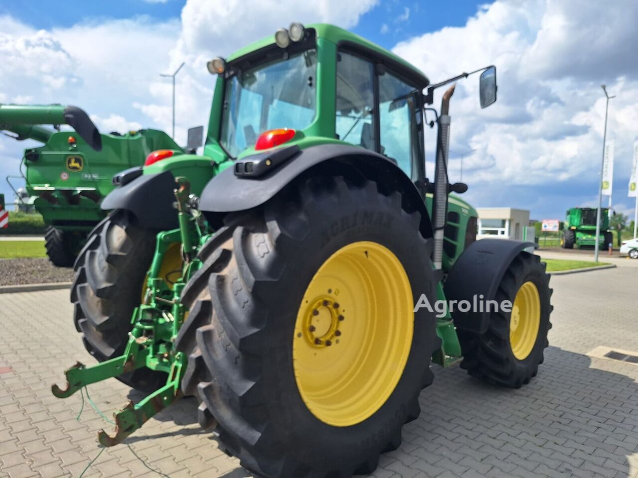 2007 John Deere 7430 Tractor - Wheel for sale — view 5