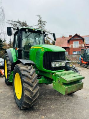 2009 John Deere 7430 Premium Tractor - Wheel for sale — view 2
