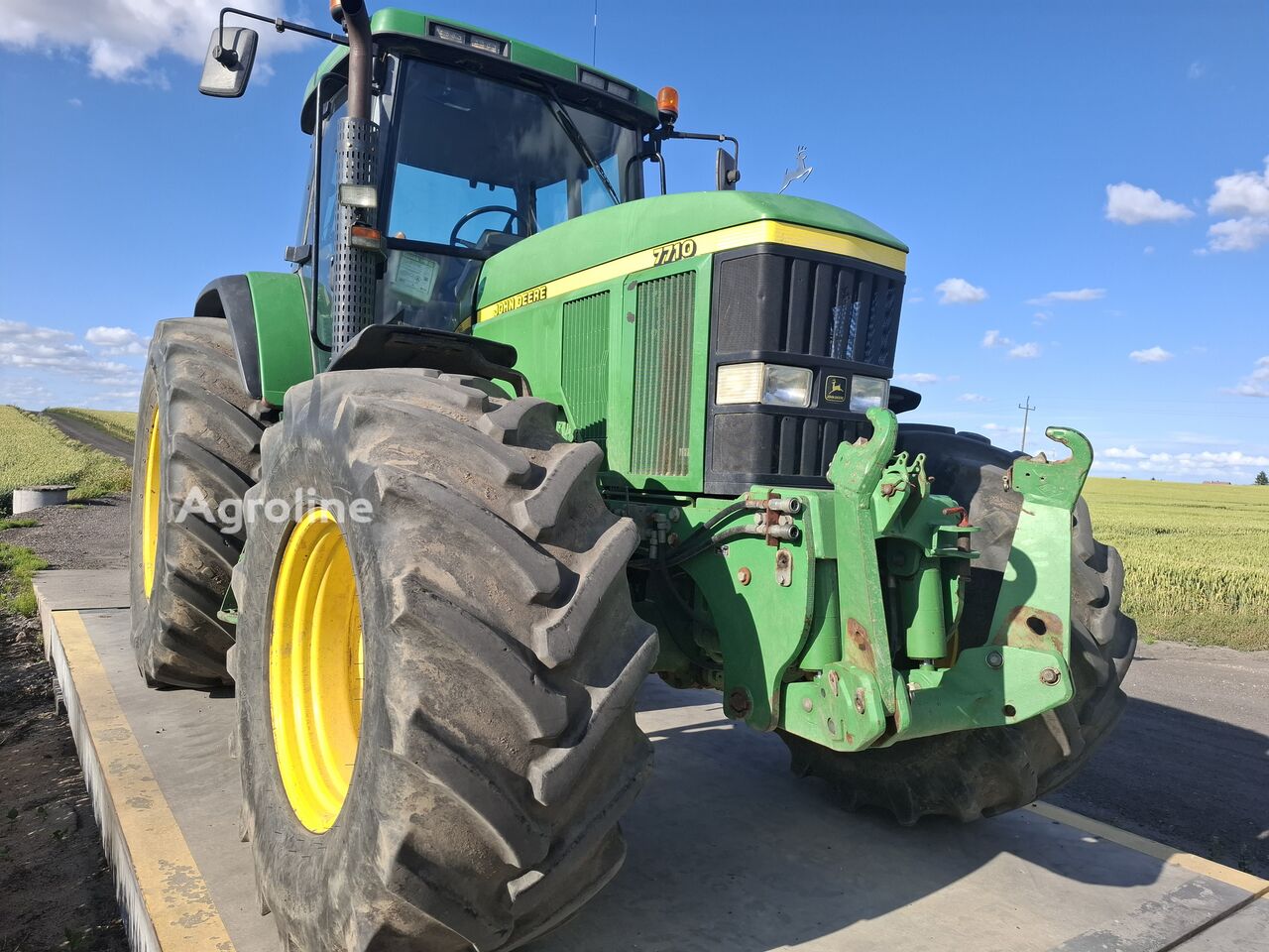 2001 John Deere 7710 Tractor - Wheel for sale
