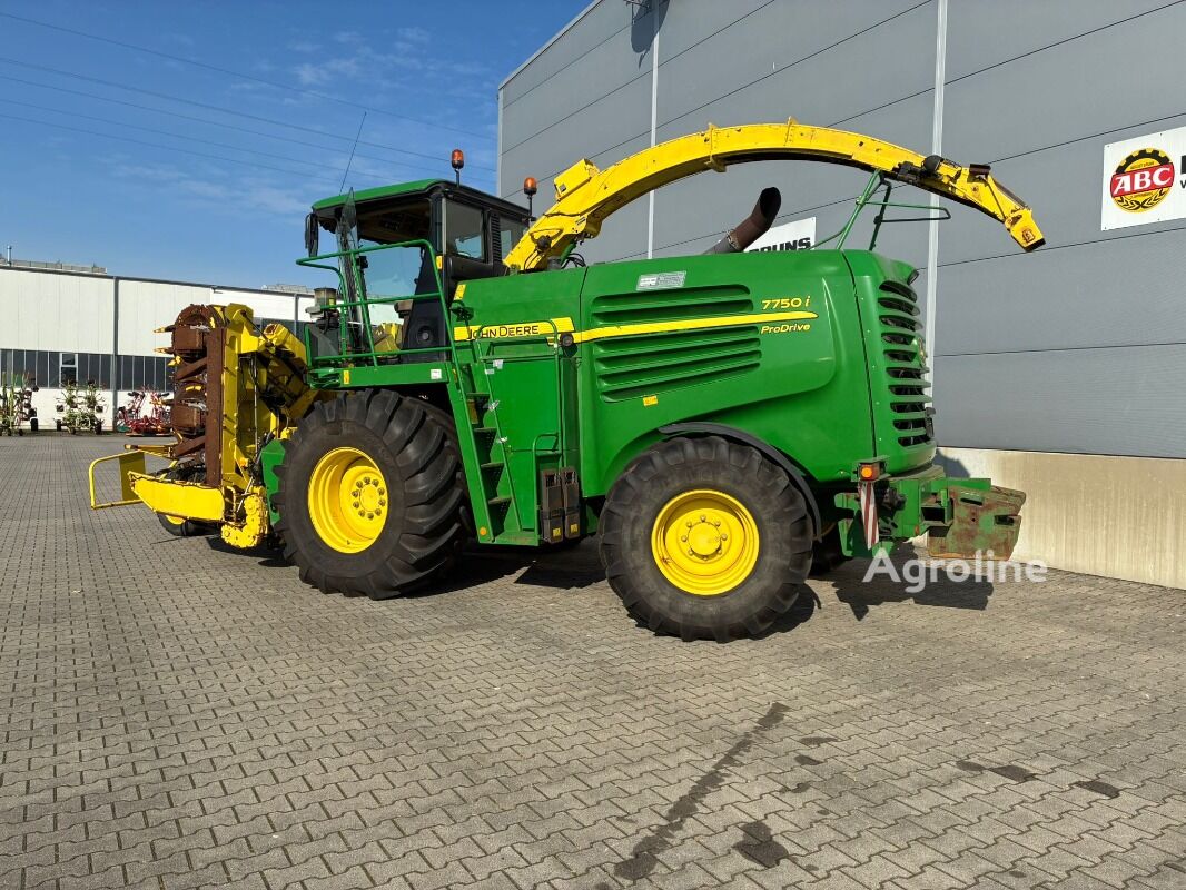 2008 John Deere 7750 I Harvester - Forage for sale — view 3