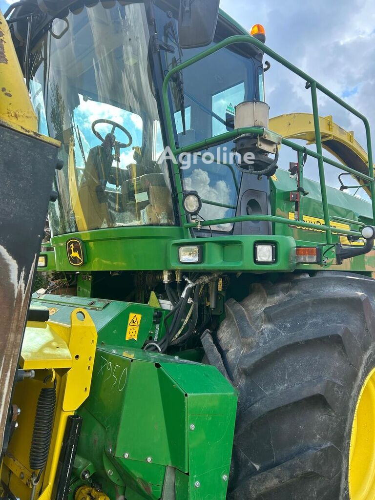 2011 John Deere 7950I Prodrive Harvester - Forage for sale — view 2