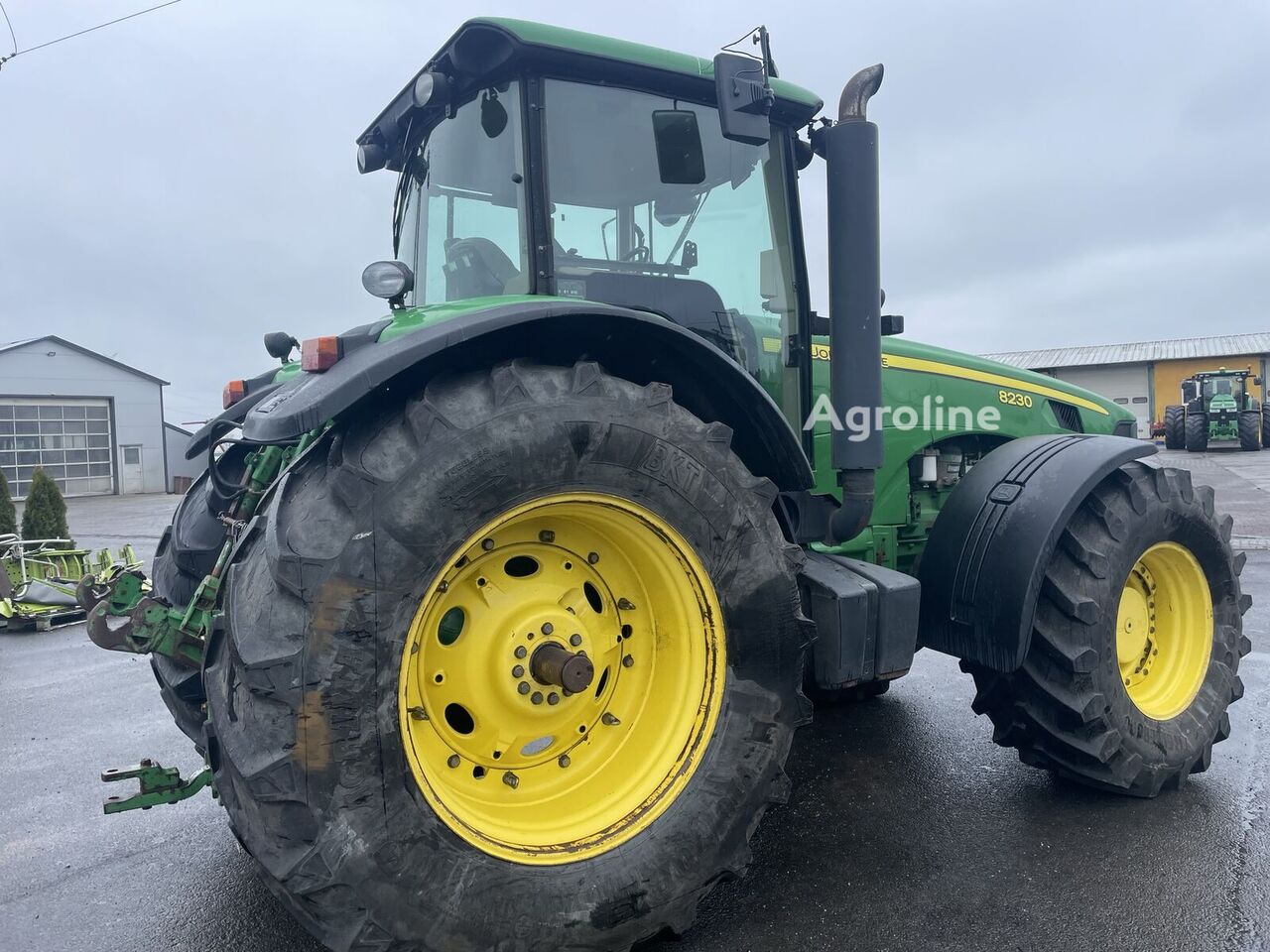 2007 John Deere 8230 Tractor - Wheel for sale — view 4