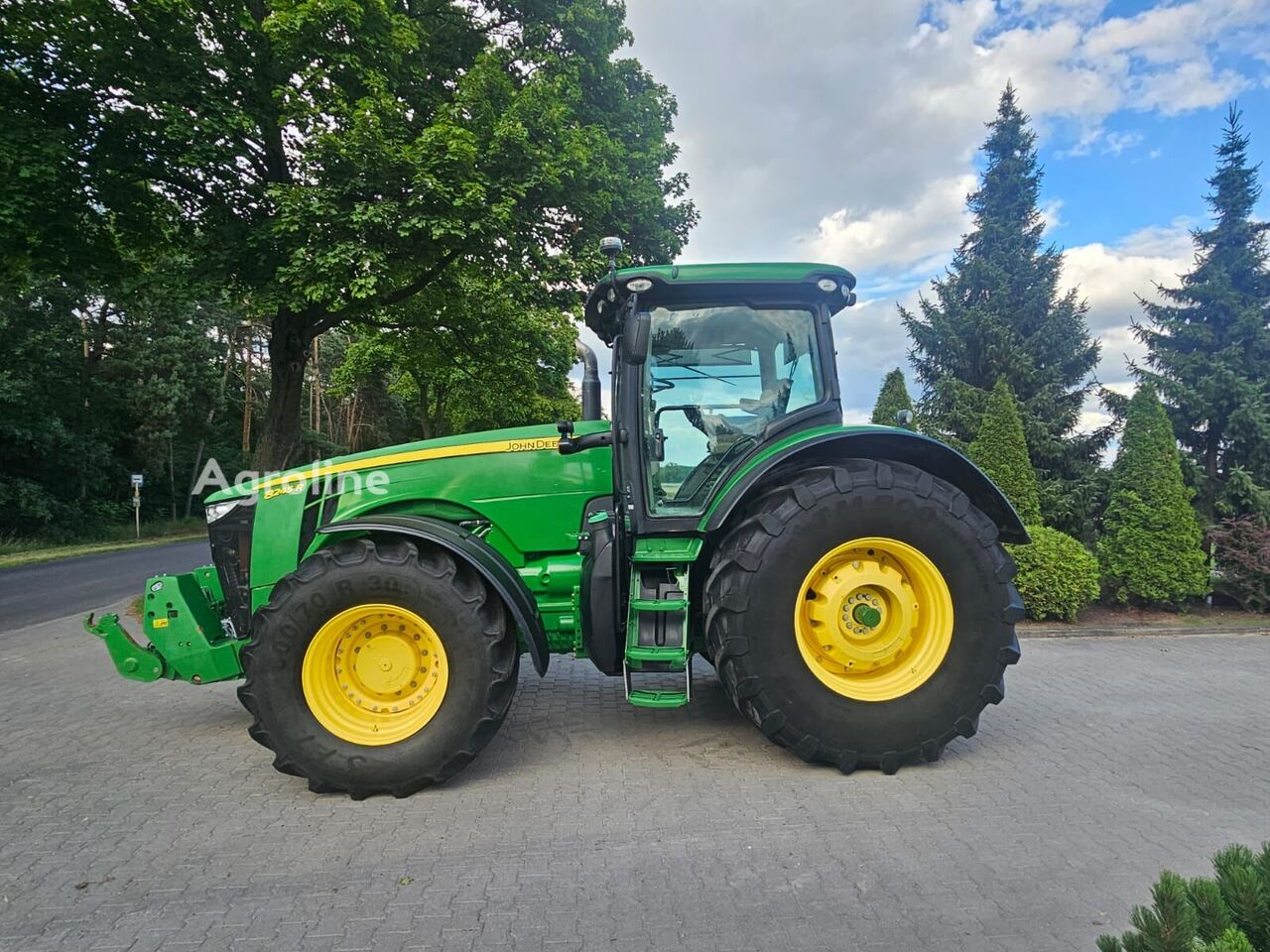 2016 John Deere 8245 R Tractor - Wheel for sale — view 4
