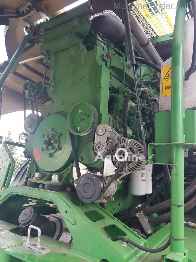 2018 John Deere 8800 Harvester - Forage for sale — view 5