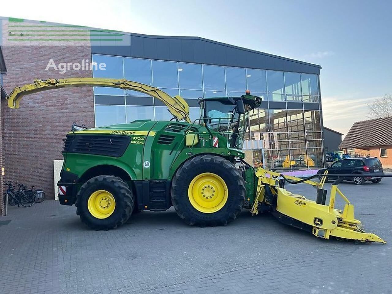 2019 John Deere 9700I Prodrive Harvester - Forage for sale — view 3