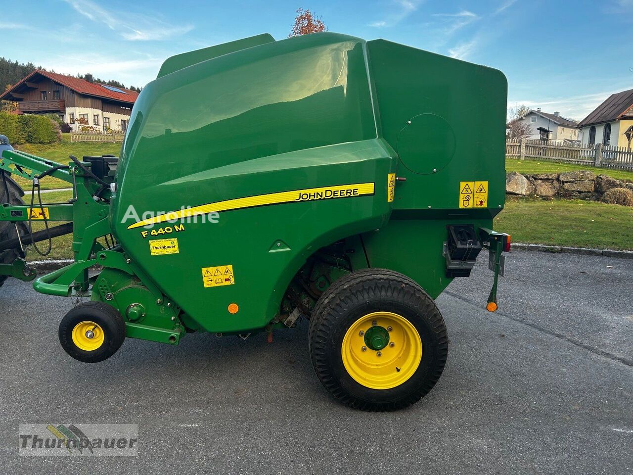 2014 John Deere F440 M Hay - Tedder for sale — view 2