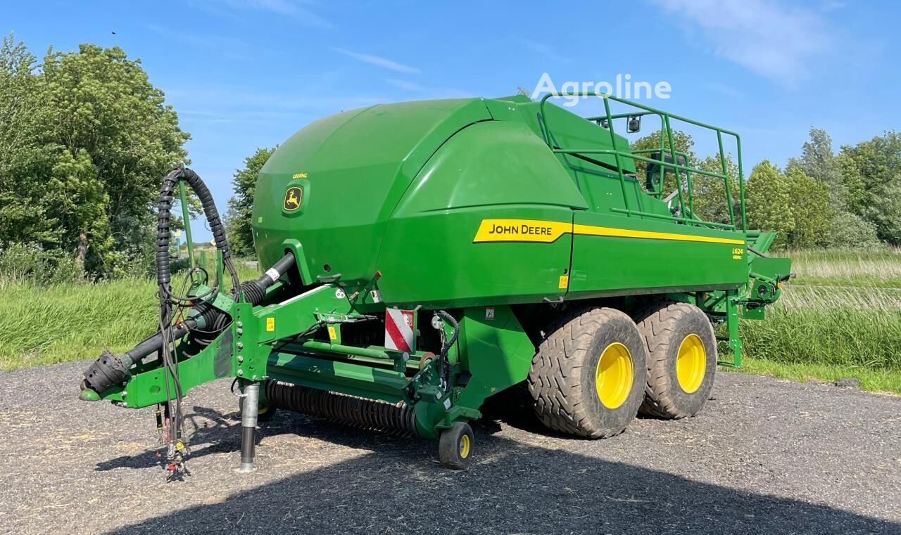 2019 John Deere L624 Hay - Square Baler for sale — view 2