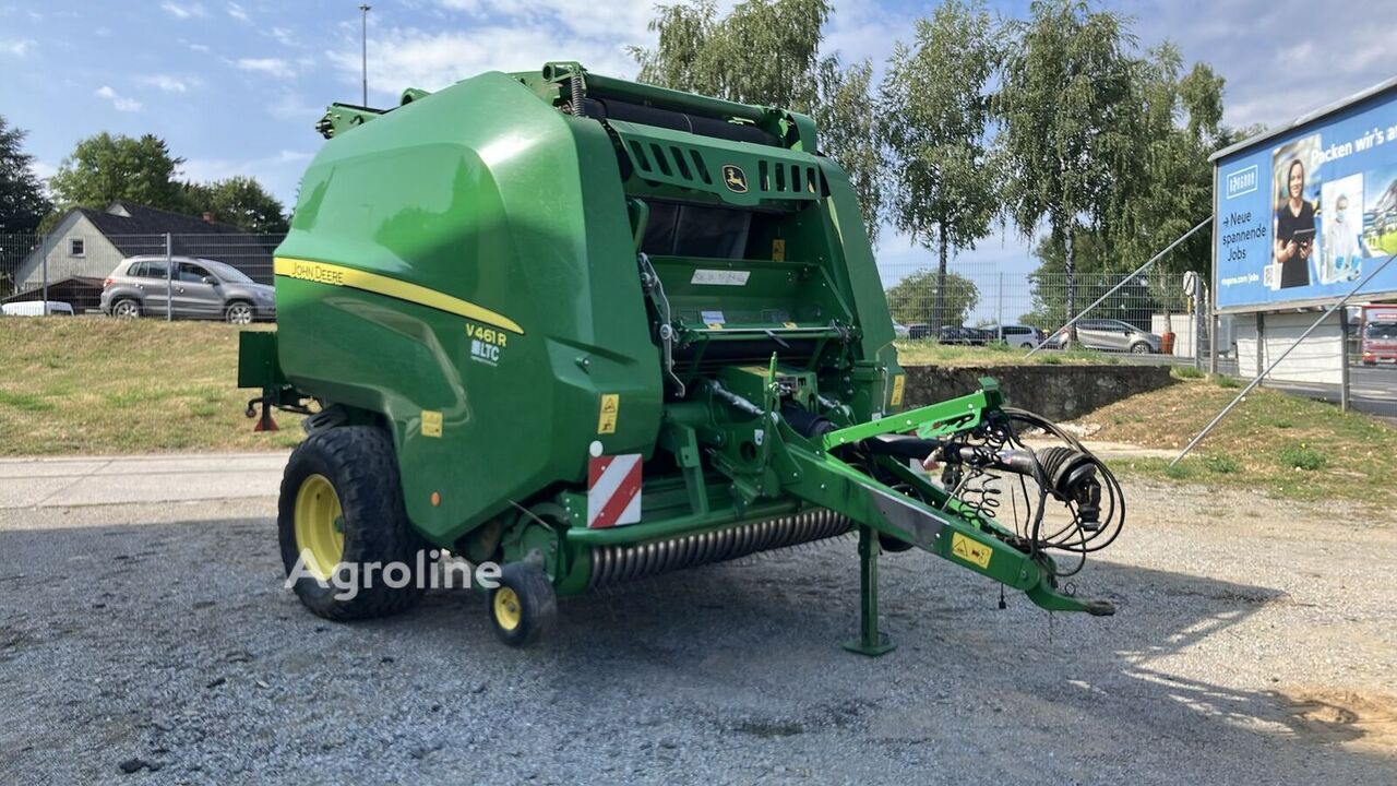 2018 John Deere V461R Hay - Tedder for sale — view 2