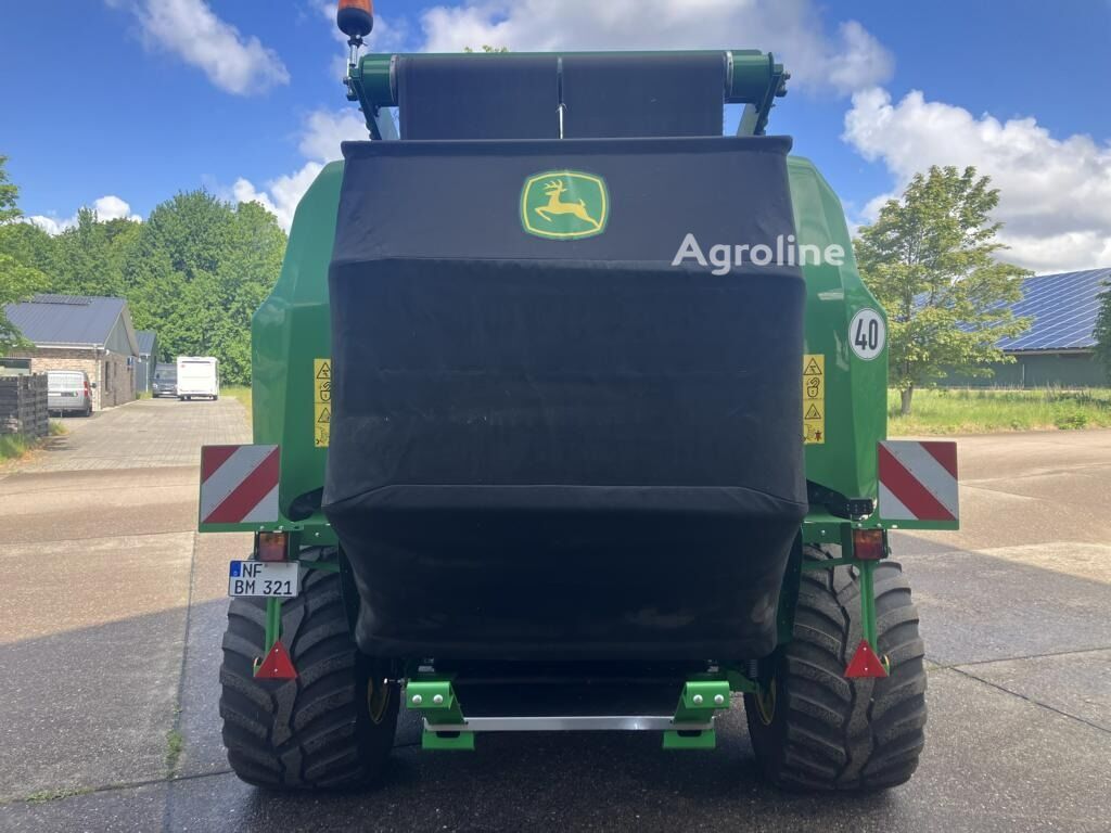 2023 John Deere V461R Maxicut Hay - Tedder for sale — view 2