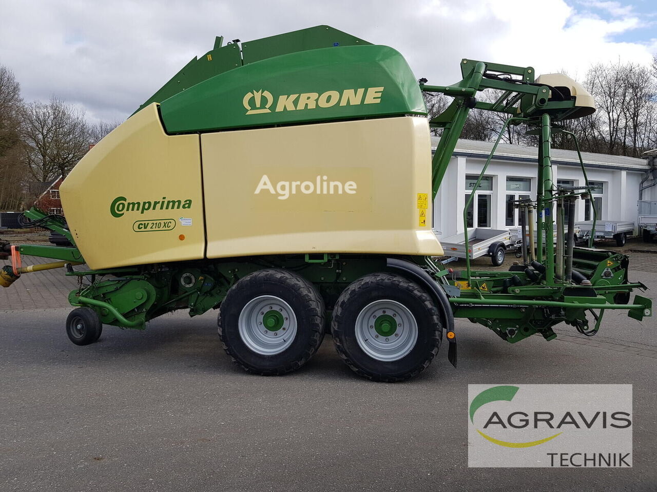 2014 Krone Comprima CV 21 Hay - Tedder for sale — view 2