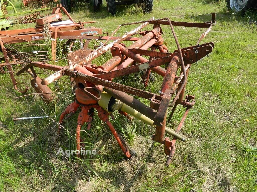 Kuhn 3.2 Hay - Rake for sale — view 2