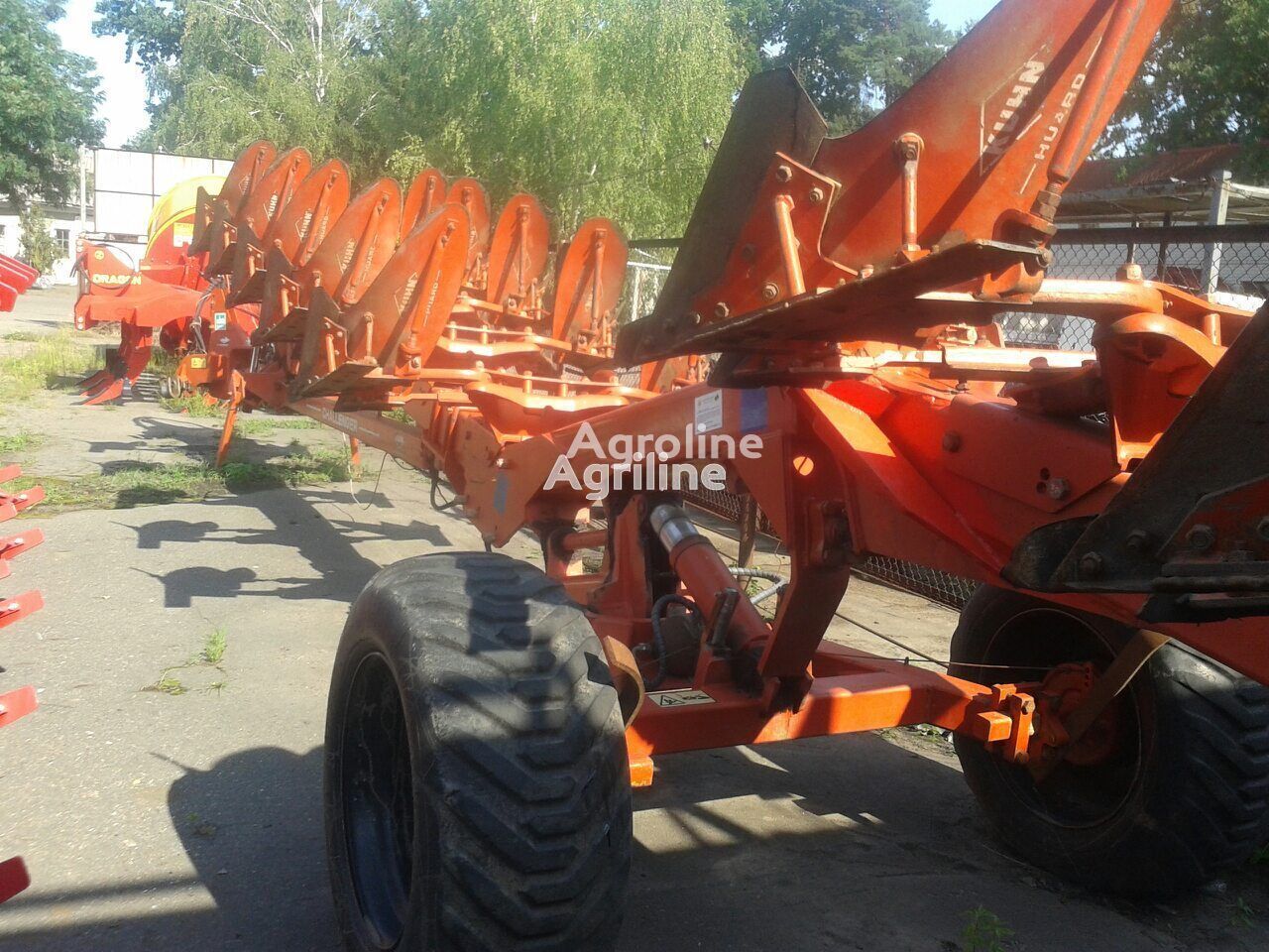 Kuhn 9T Tillage - Plough for sale — view 5