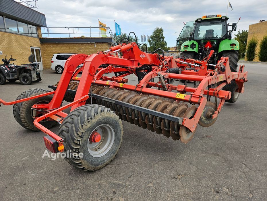 2013 Kuhn Cultimer L4000 Tillage - Disc Harrow for sale — view 3
