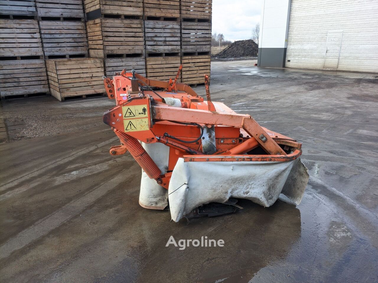 2006 Kuhn GMD 602 Hay - Mower for sale — view 2