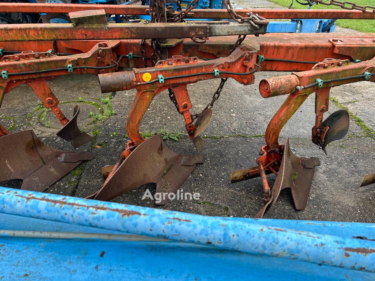 1998 Kuhn Korser 7NS Tillage - Plough for sale — view 5