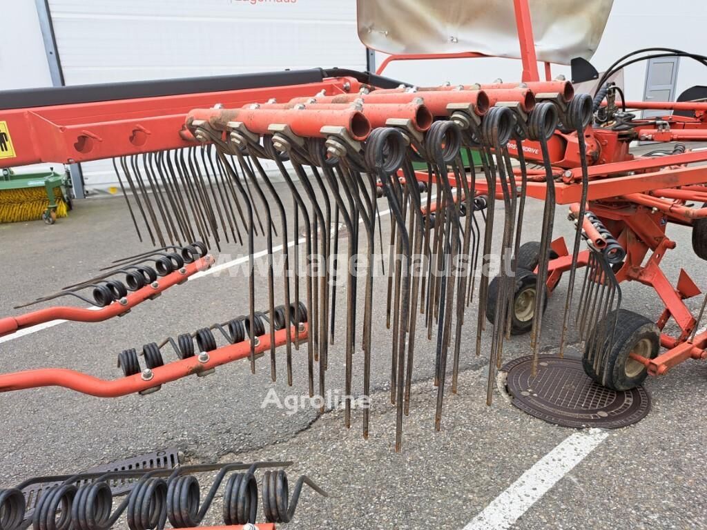 Kuhn Seitenschwader Hay - Rake for sale