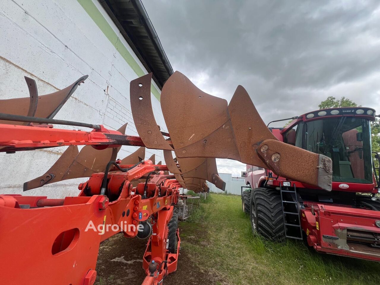 2017 Kuhn Vari - Leader Tillage - Plough for sale — view 2