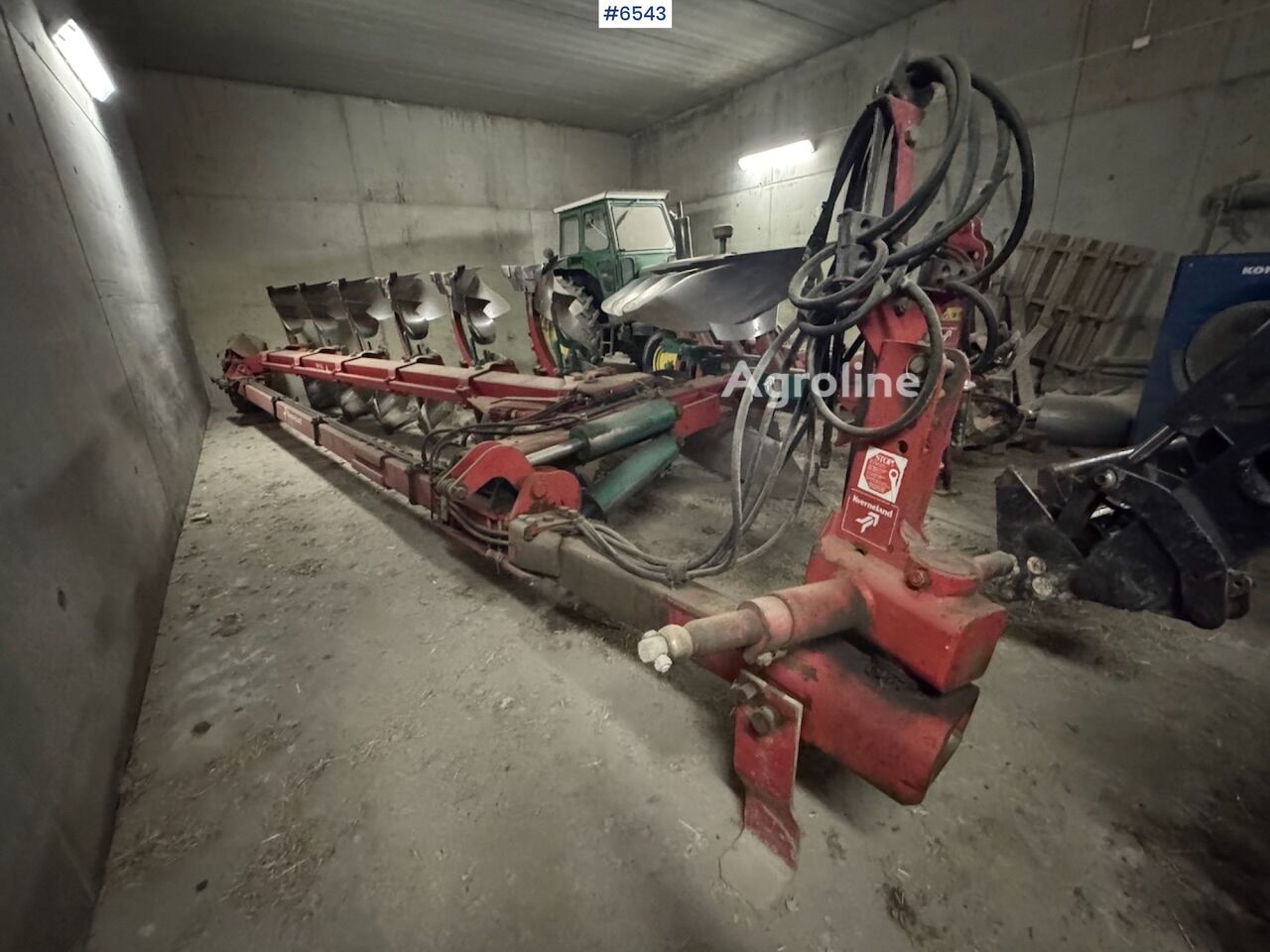 1900 Kverneland PB100 Tillage - Plough for sale