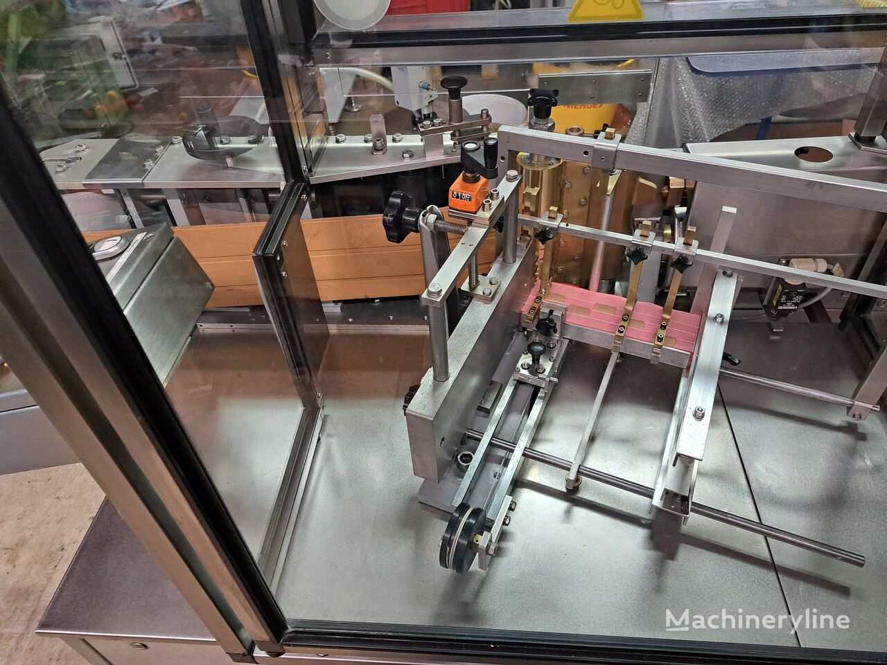 2004 Langguth E206 Labeling Machine for sale — view 2