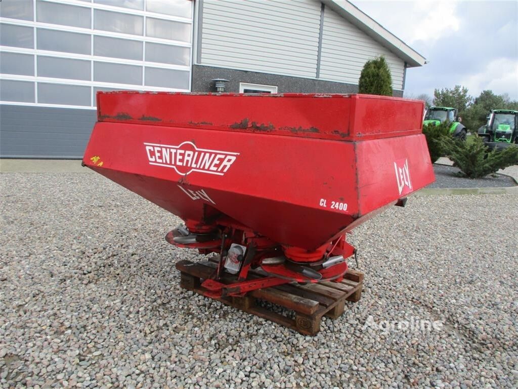 Lely CL 2400 Spreader - Self Propelled for sale — view 2