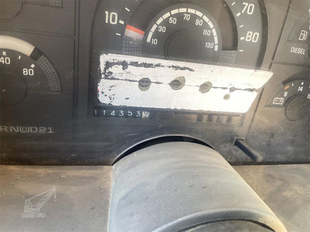 1991 Lift ALL LAT28-1SVSM Bucket Truck for sale — view 3