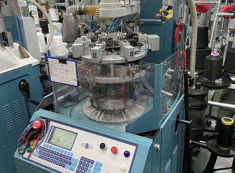 2005 Lonati 462 S Knitting for sale — view 2